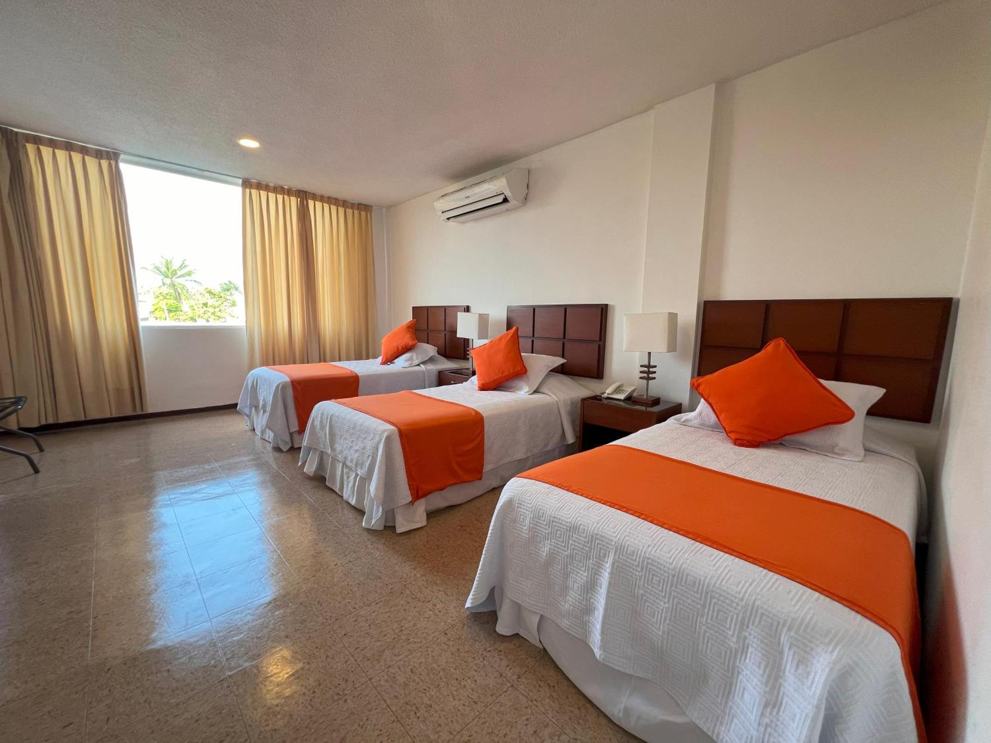 Hotel Anaconda Leticia Buitenkant foto