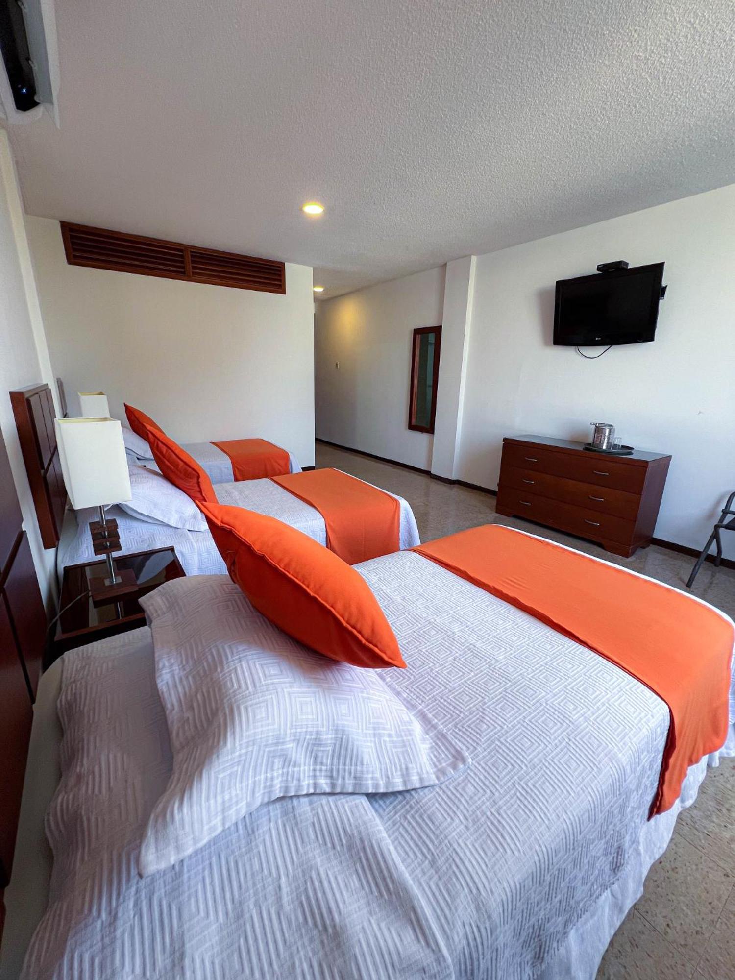 Hotel Anaconda Leticia Buitenkant foto