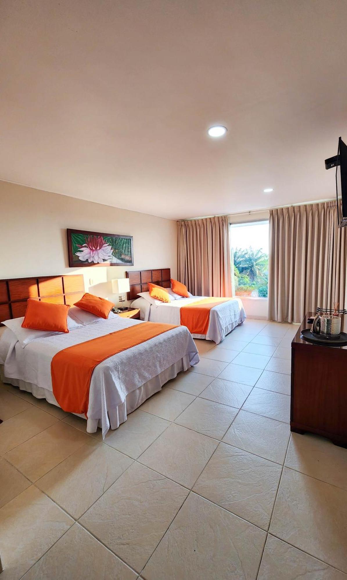 Hotel Anaconda Leticia Buitenkant foto